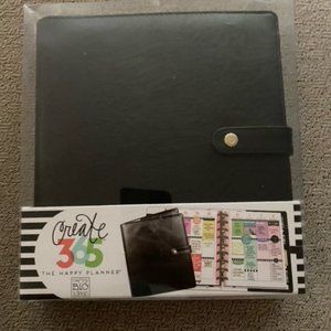 THE HAPPY PLANNER DELUXE COVER